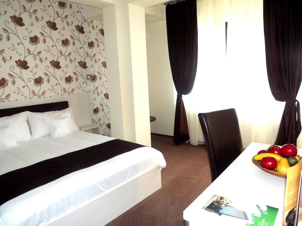 West Plaza Residence Bukarest Rum bild